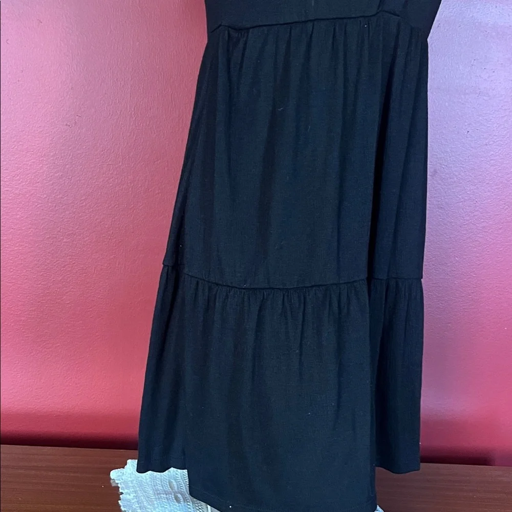 Knox Rose Black V-Neck Dress - Picture 6 of 13